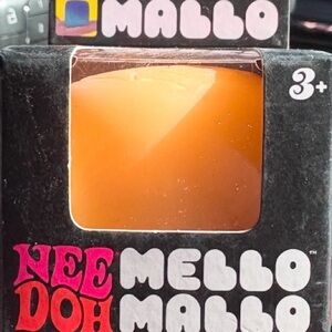 NEE DOH MELLO MALLO Sensory Stress Ball Squishy Color Chang Marshmallow Needoh
